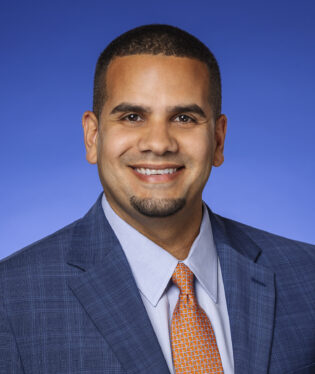 Steven S. Fernandez